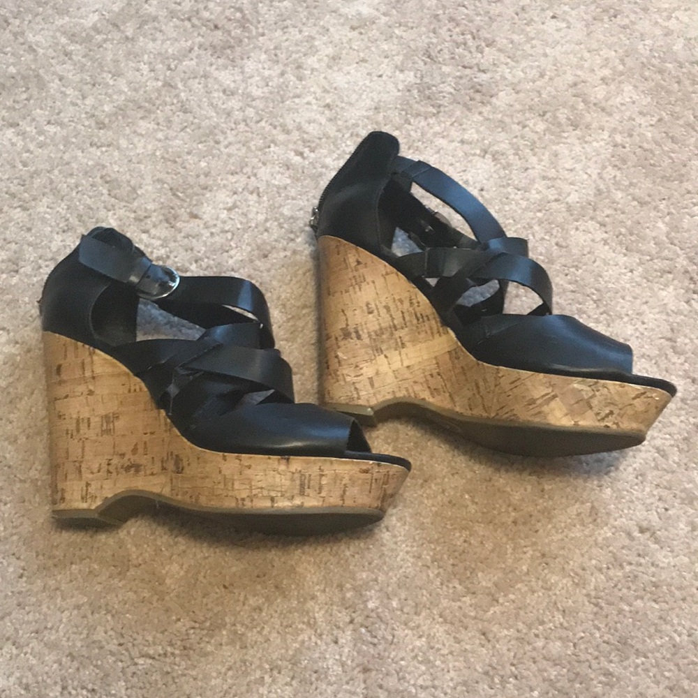 Black wedge heels